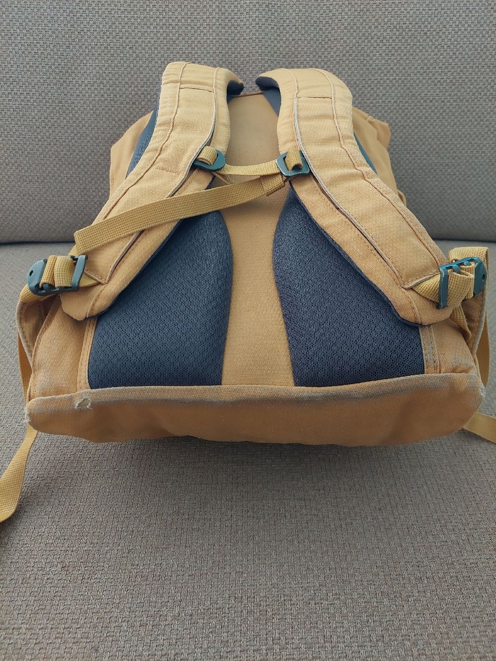 Zaini: Millican "Smith The Roll" 18L – Usato da Birmensdorf ZH venduto da Scoops 4
