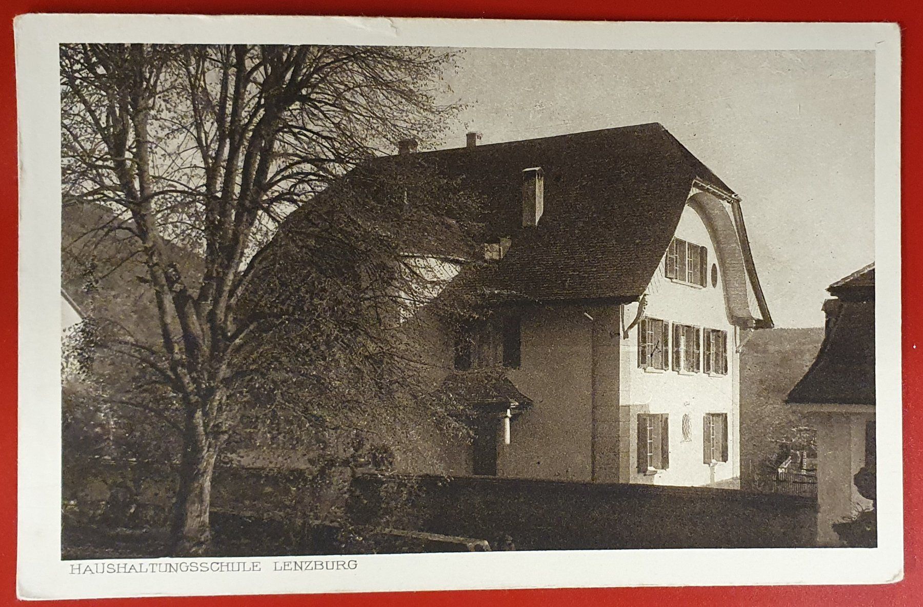 Cartoline postali: Lenzburg 1937 - Haushaltungsschule – Usato da Kreuzlingen venduto da Rschweiz1