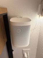 Sonos One SL weiss + Halterung