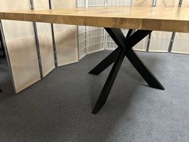 Holztisch TED Wildeiche massiv 180 x 100 cm Spiderfuss GK