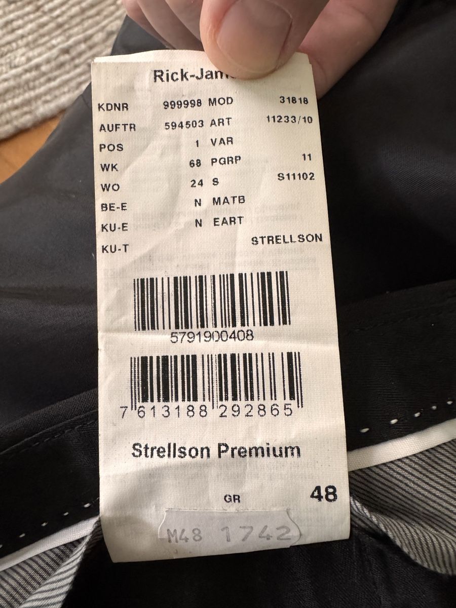 Strellson Anzüge: Strellson Anzug Schwarz, Grösse 48 neuwertig – Gebraucht aus Rafz von kimmo_33 3