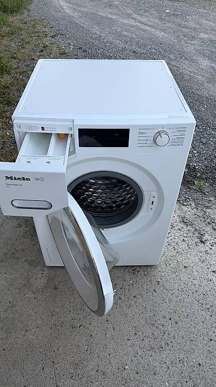 Miele Lavatrici: Waschmaschine Miele – Usato da Künten venduto da buli76 1