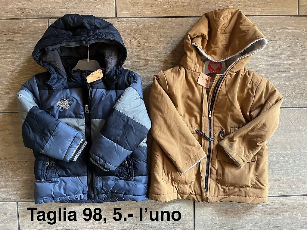 Vestes & Manteaux: Giacche 98 e 104 – D'occasion à Melano par ram_jq9d 1