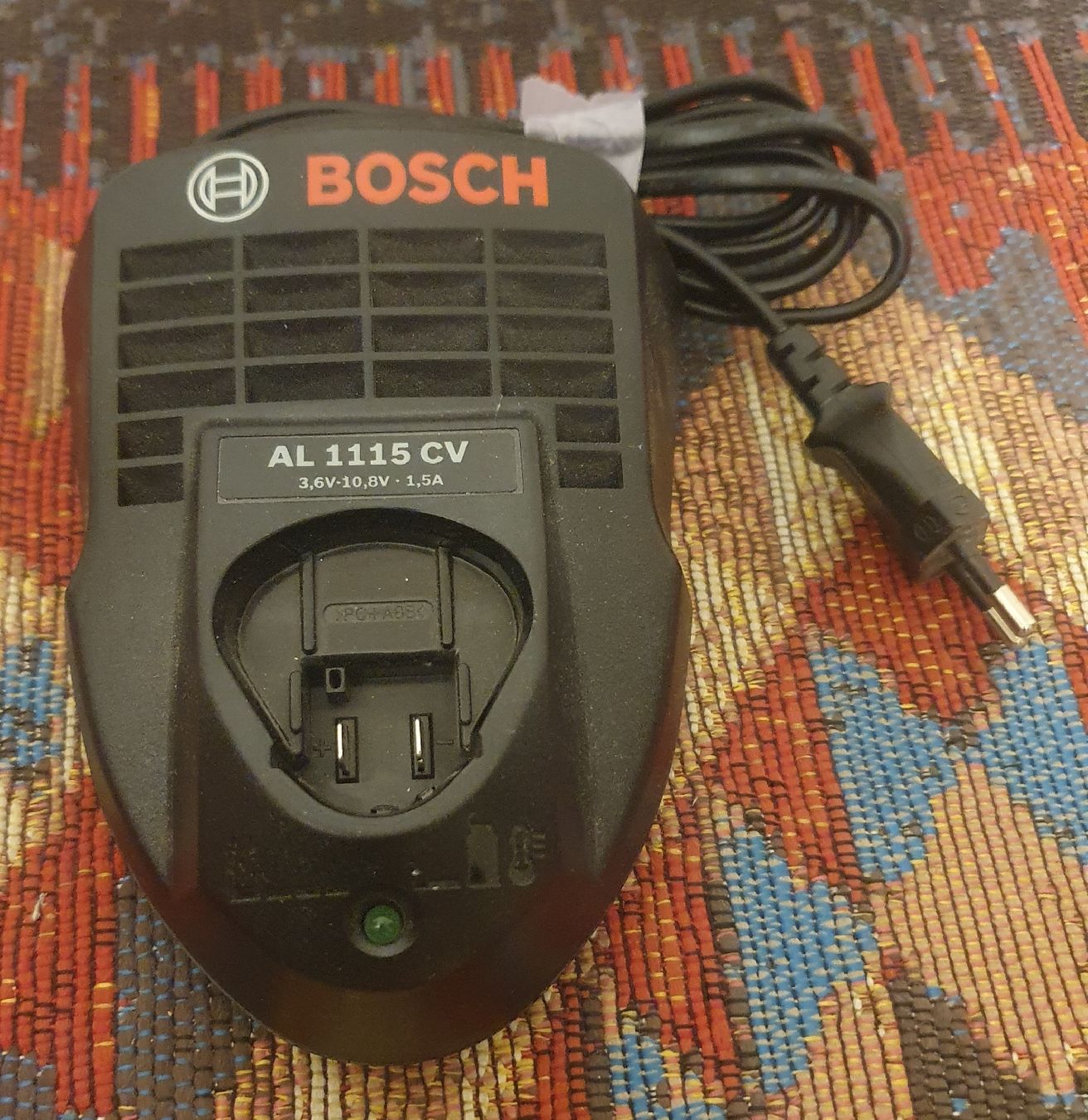 Bosch Akkus & Batterien: BOSCH AL1115CV Akkuladegerät – Neu (gemäss Beschreibung) aus Pfäffikon ZH von edwinstarr1
