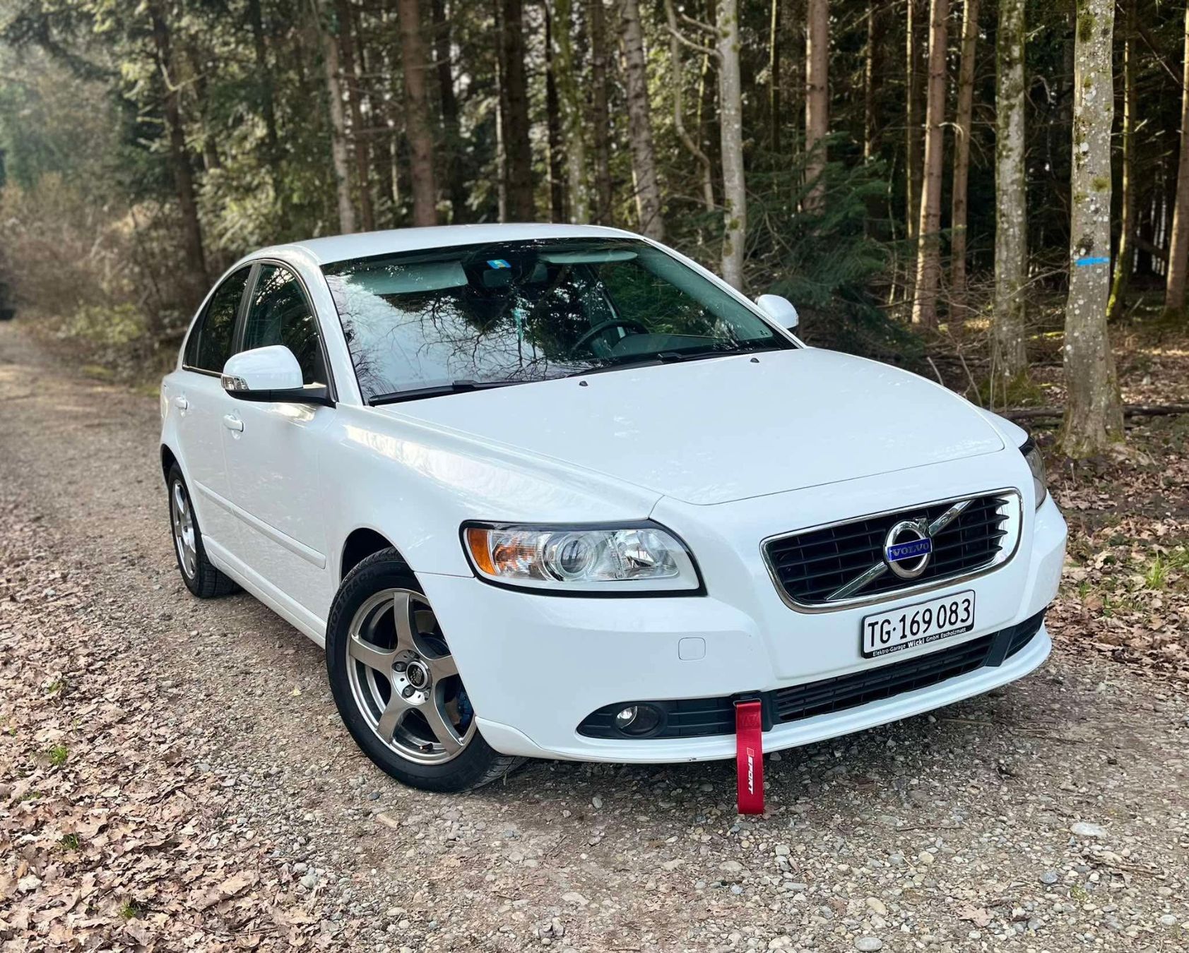 Volvo Autos: Volvo S40 D3 2.0 Dizel 2013 Automat – D'occasion à St. Margarethen TG par Kellnekemis_19