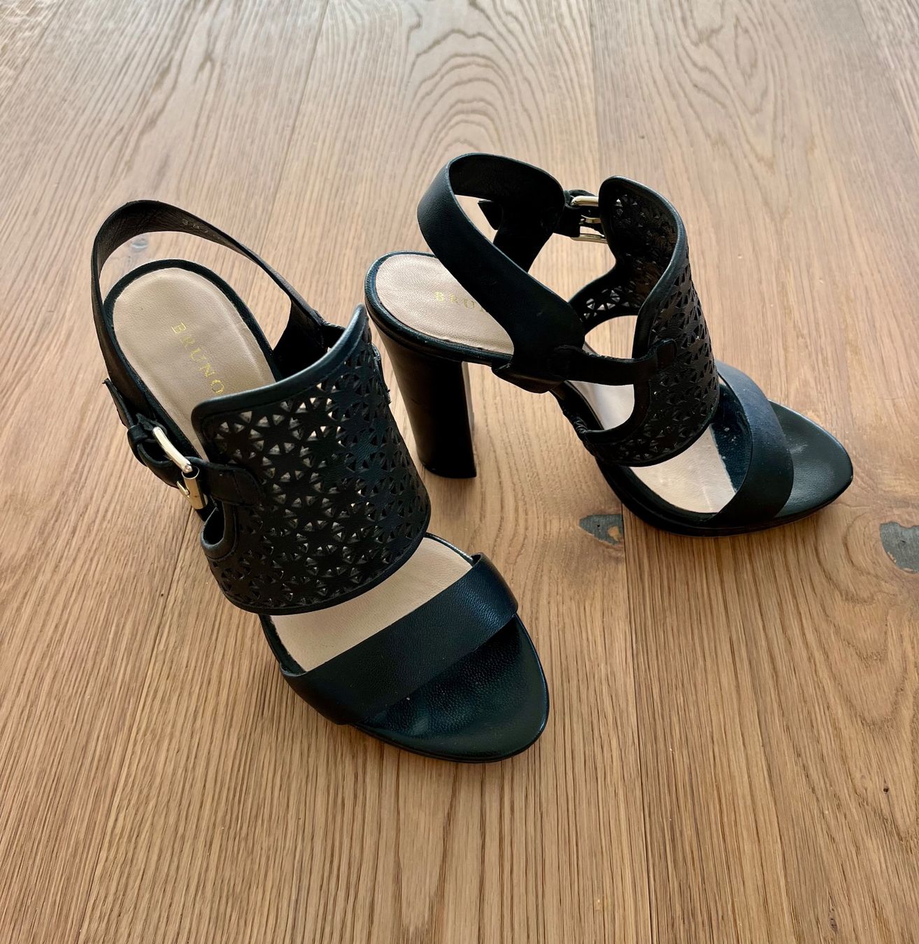 Scarpe da donna: Sandalen von Bruno Premi Gr. 38 – Usato da Triesen venduto da dardaleni 3