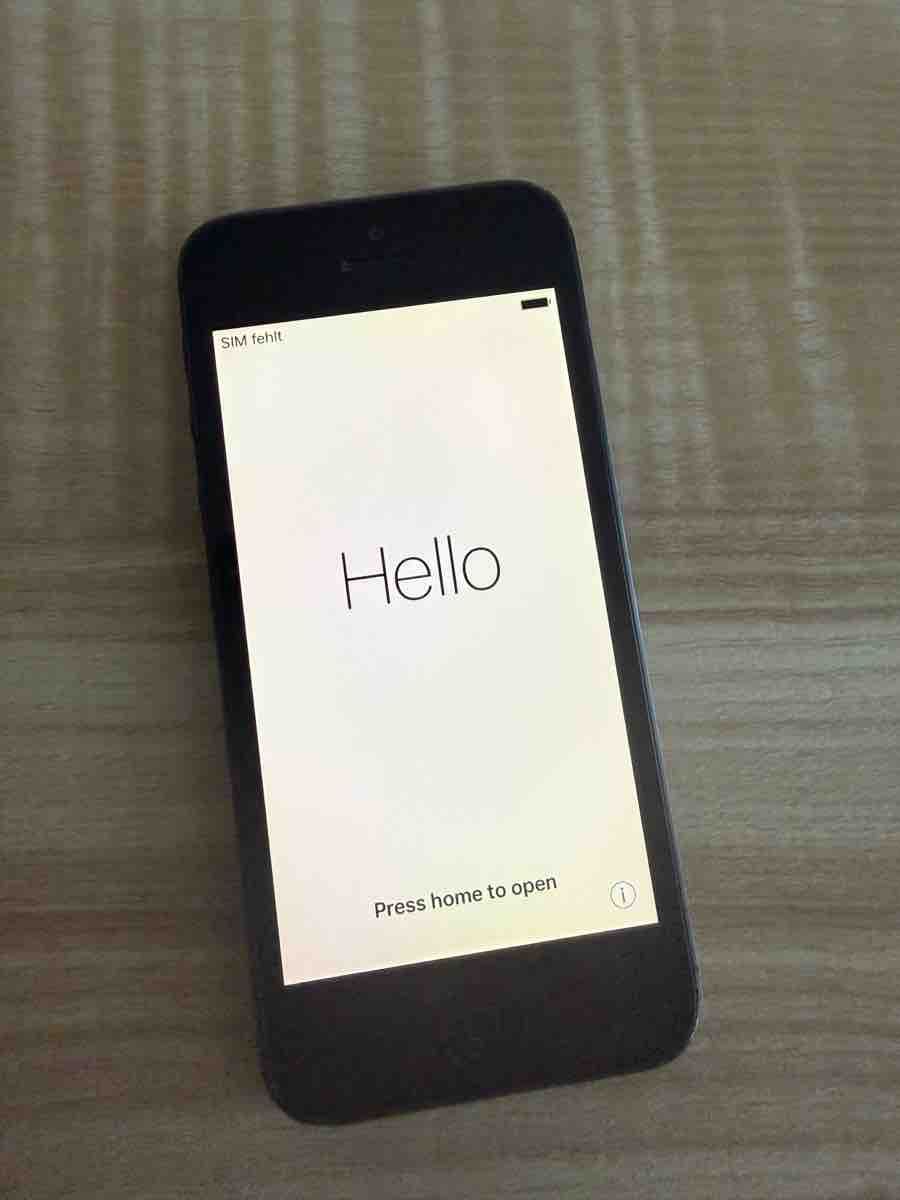 Apple Handys / Smartphones: Apple iPhone 5 32GB Knopf defekt – Defekt aus Belp von atzezone 5