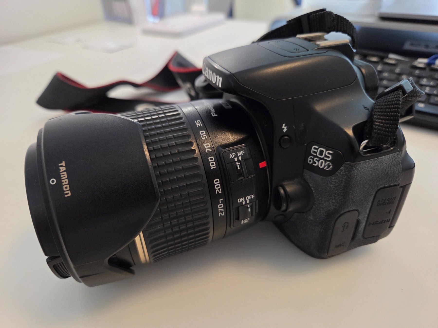 Canon Kamera: Canon EOS 650D mit 18-270mm Tamronobjektiv, Tasche & Zubehör – Gebraucht aus Freienbach von Biohil 3