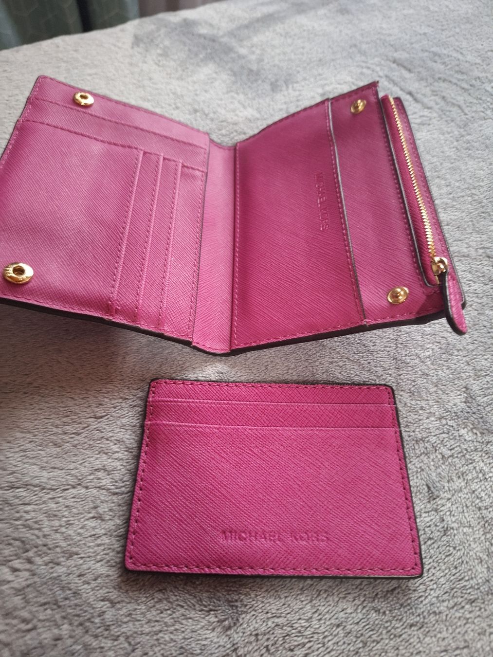 Michael Kors Portafogli: Portefeuille rose Michael Kors – Nuovo (secondo la descrizione) da Tannay venduto da v1n1p00h 1