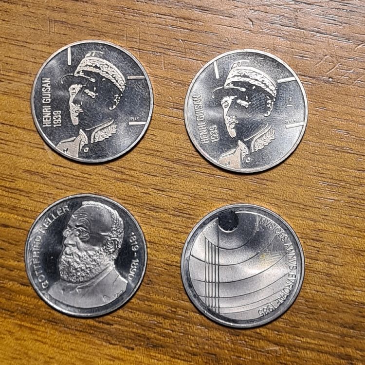Lot de 4 pièces de monnaie en argent - Collection