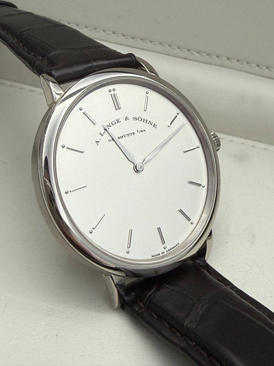 A. Lange & Söhne Orologi: A.Lange und Söhne Saxonia Thin full set like new Handaufzug – Usato da Zürich venduto da watchdealer-24 2