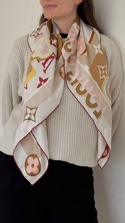 LOUIS VUITTON SILK SQUARES  90X90CM
