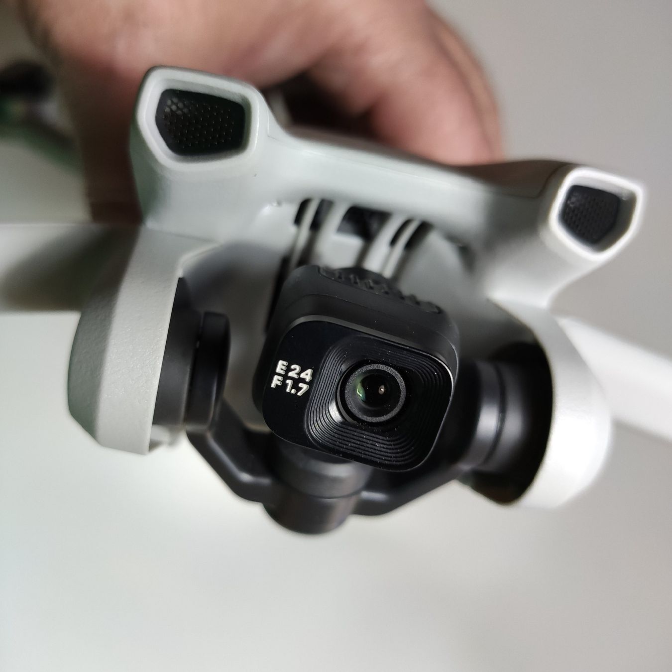 DJI Modellismo RC: DJI MINI 3, nur Drohne + Controller (Top Zustand/Original!) – Usato da Zürich venduto da Biedermann23 5