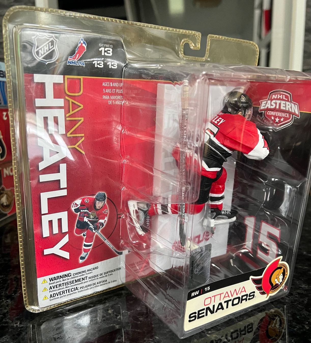 Statuette: McFarlane NHL # 15 Dany Heatley Ottawa Senators – Nuovo e nell'imballaggio originale da Buckten venduto da Dominoluna 2