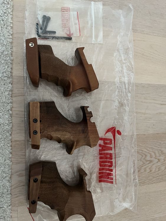 Pistolengriffe Holz zu Pardini SP 1
