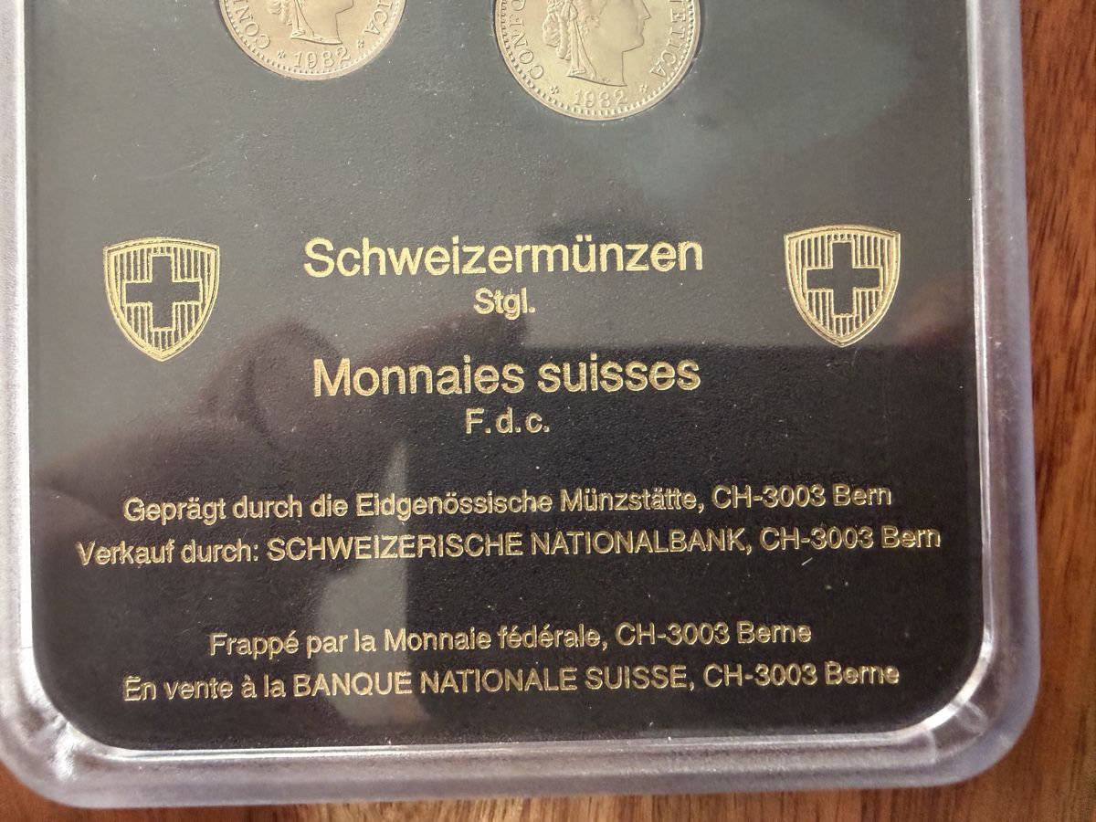 Tutti le monete: Schweizermünzen Set 1982  – Nuovo e nell'imballaggio originale da Widnau venduto da Doctor_Hemp 3