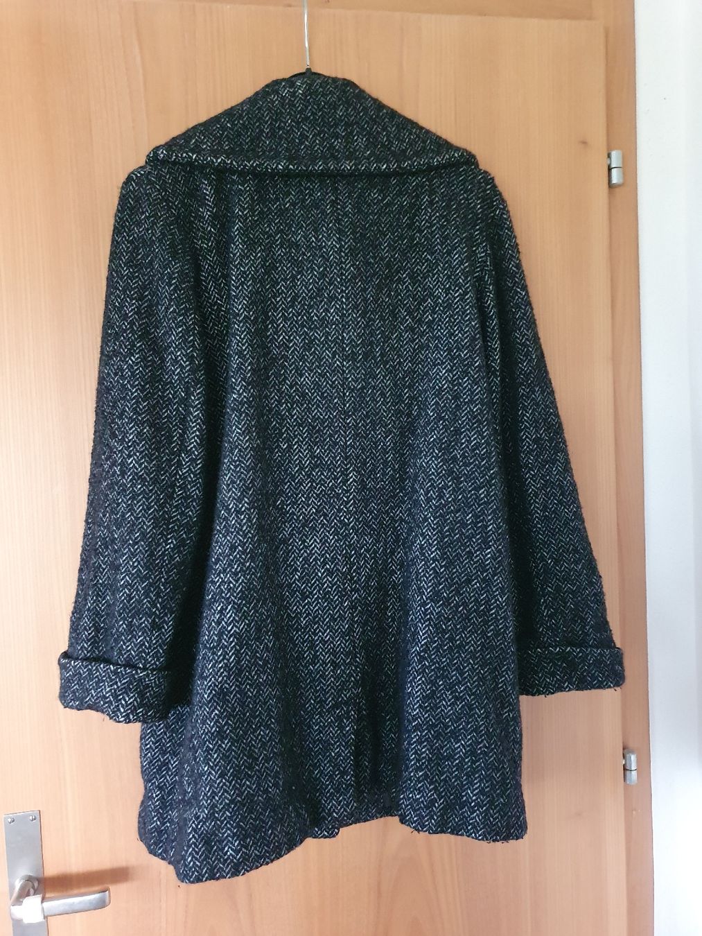 Cappotti: Wollmantel (Frühling/Herbst), grau – Usato da Seuzach venduto da man_w2dj 1