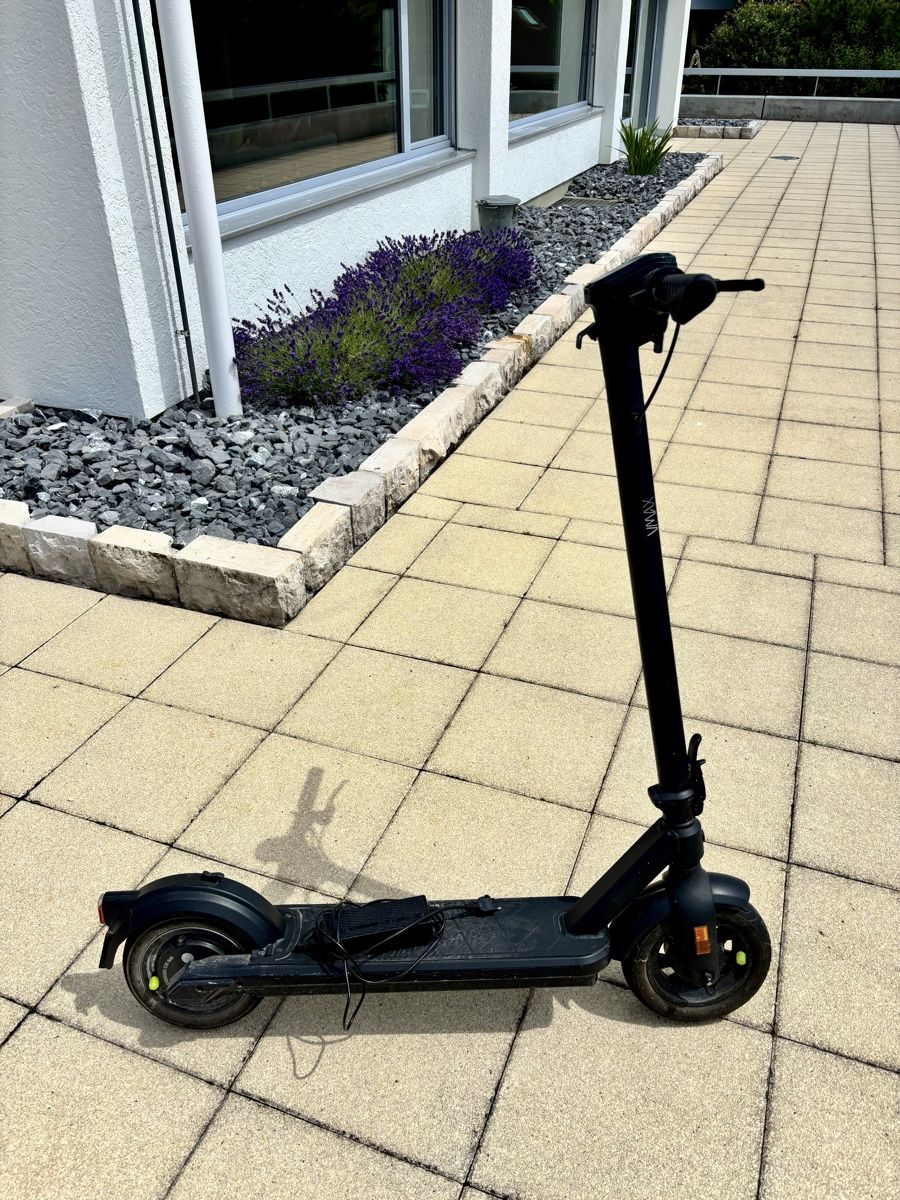 VMAX Kickboard: VMAX VX 2 ST 500 W eTrottinette – Usato da Magden venduto da Gaero