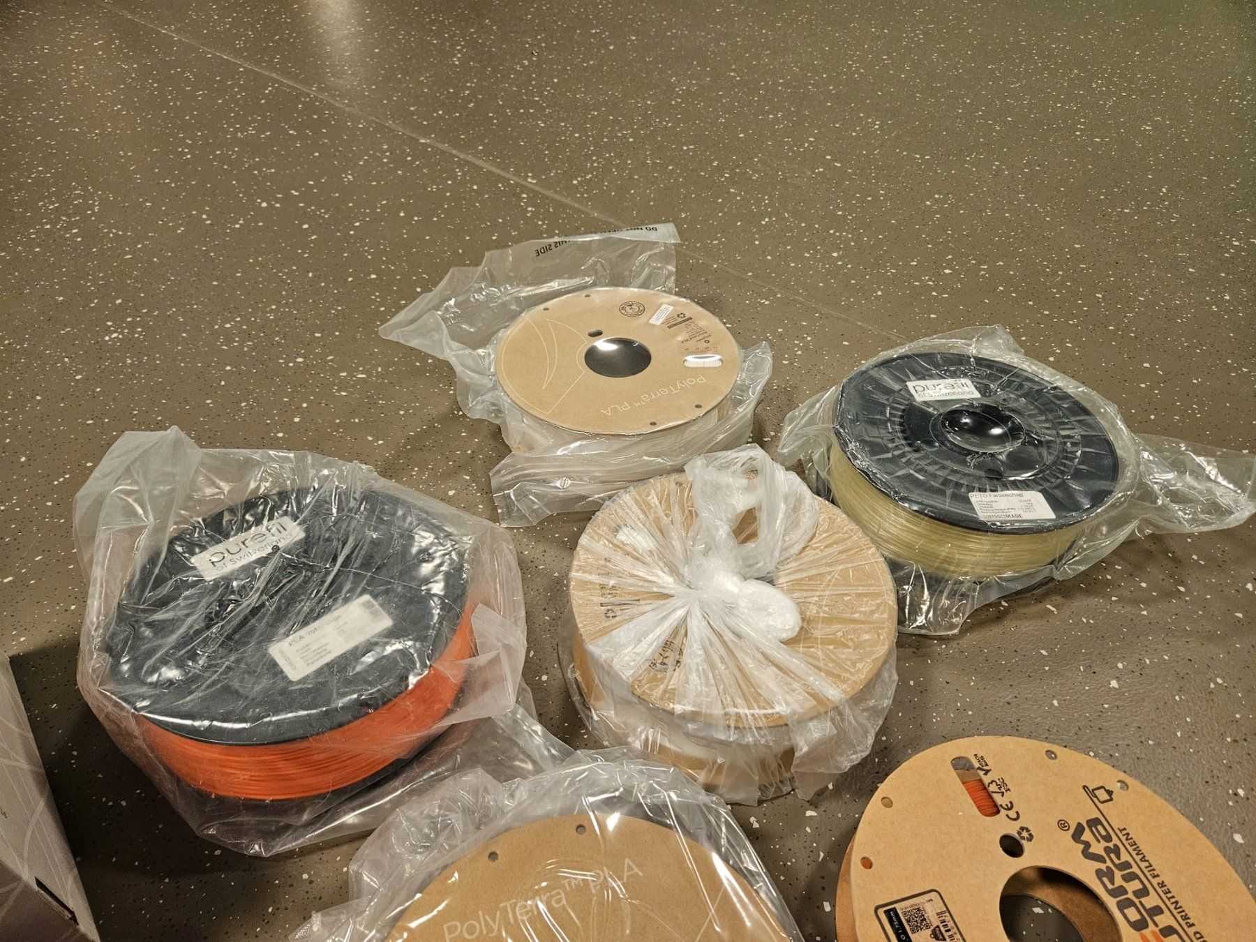 Filamento: PLA Filament 1.75mm Konvolut – Nuovo (secondo la descrizione) da Winterthur venduto da Moineau_Mechanics 4