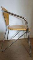 2 chaises jaune en acier chromé vintage made in Italy