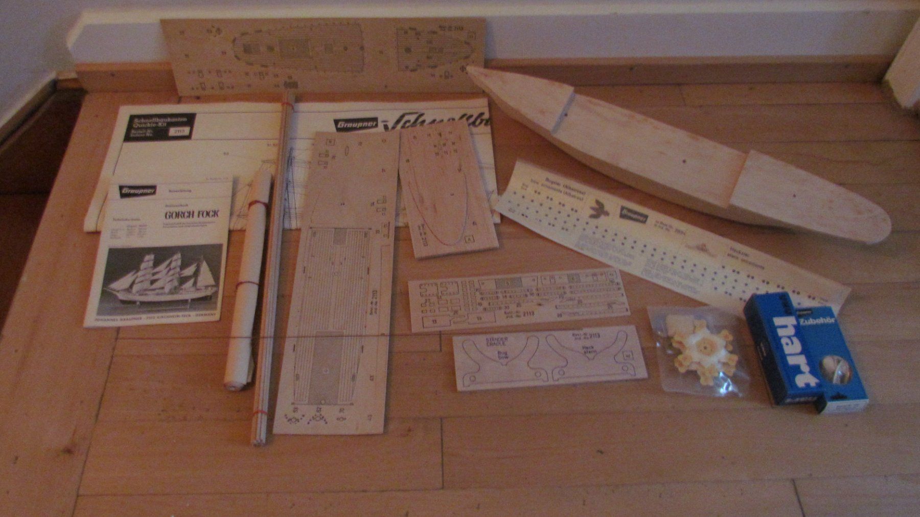 Kit di modellismo & Modellini statici: Graupner Gorch Fock / Bausatz - Holz – Nuovo (secondo la descrizione) da Liestal venduto da Chrigu-1965 1