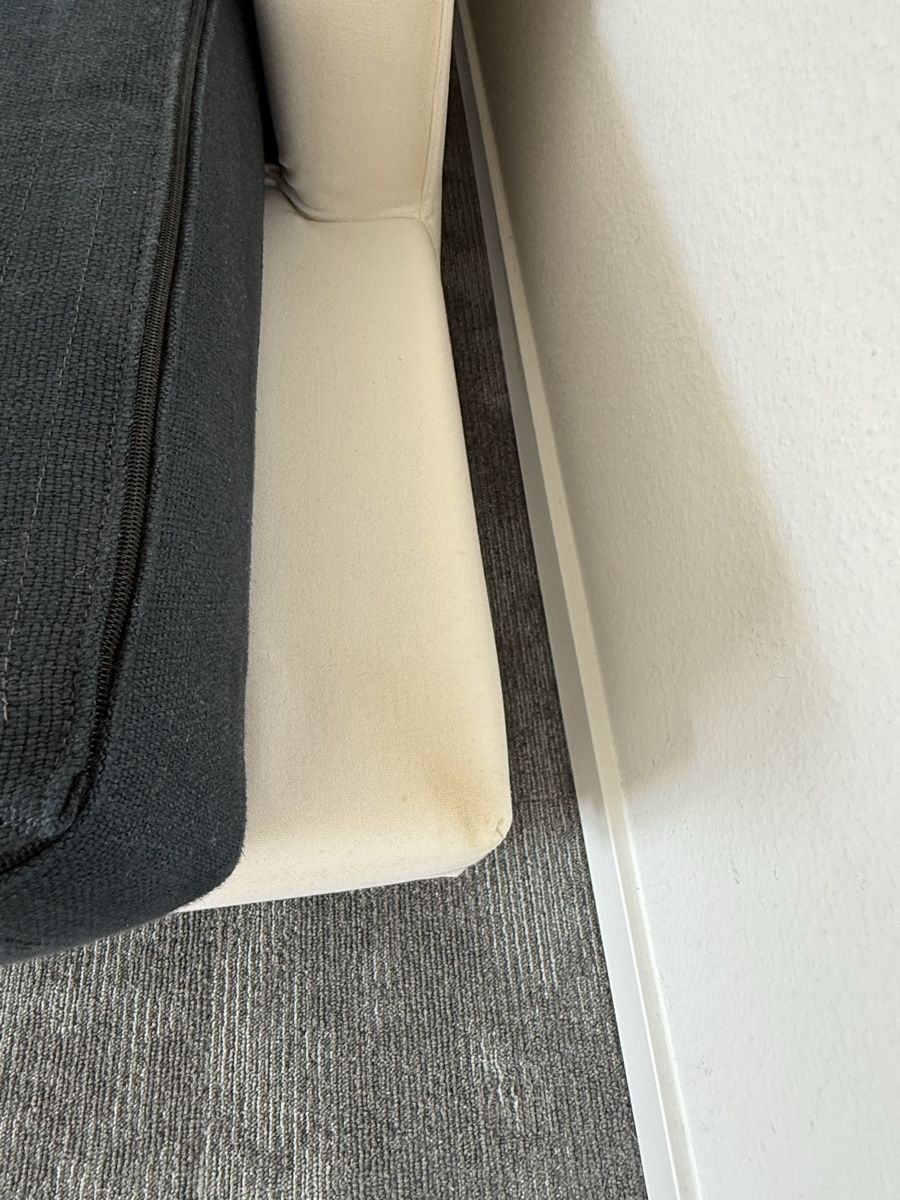 Sofas: Grosse Eckcouch, schwarz/weiss – Gebraucht aus Winterthur von Matti43 3