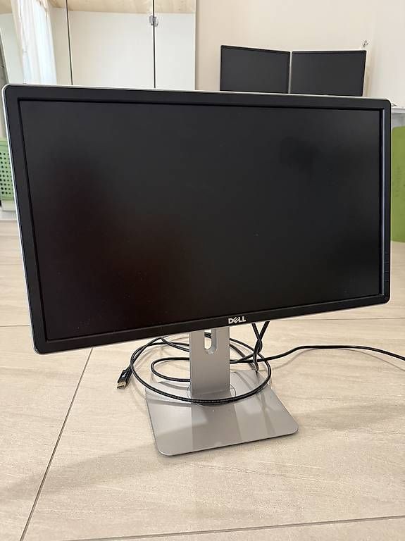 Monitore: Dell Monitor  – Gebraucht aus Zwingen von KatjaM