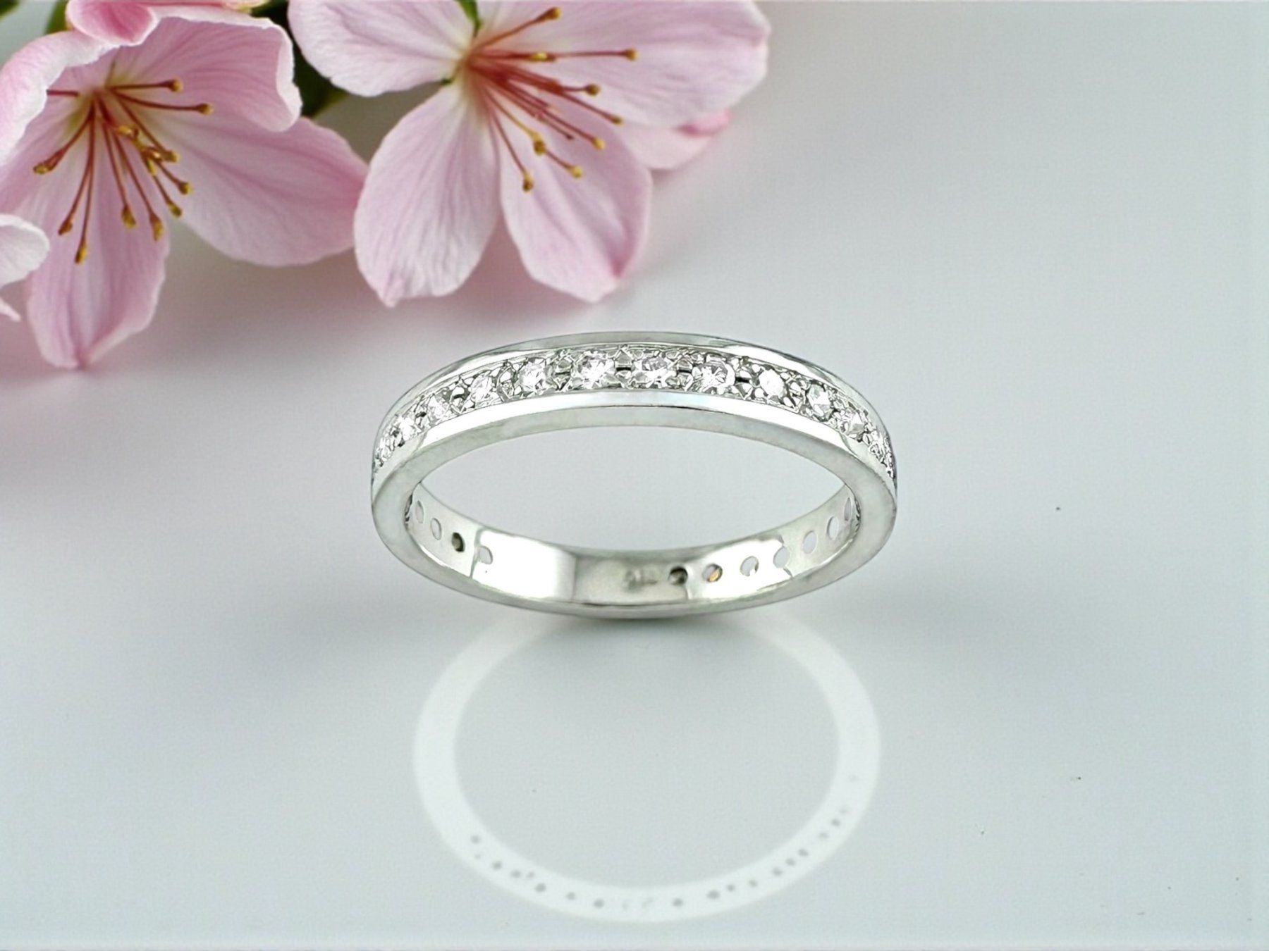 Ringe: Diamant-Alliance - Ring, 0.64 ct H/VS – Gebraucht aus Zuzwil SG von artimmo