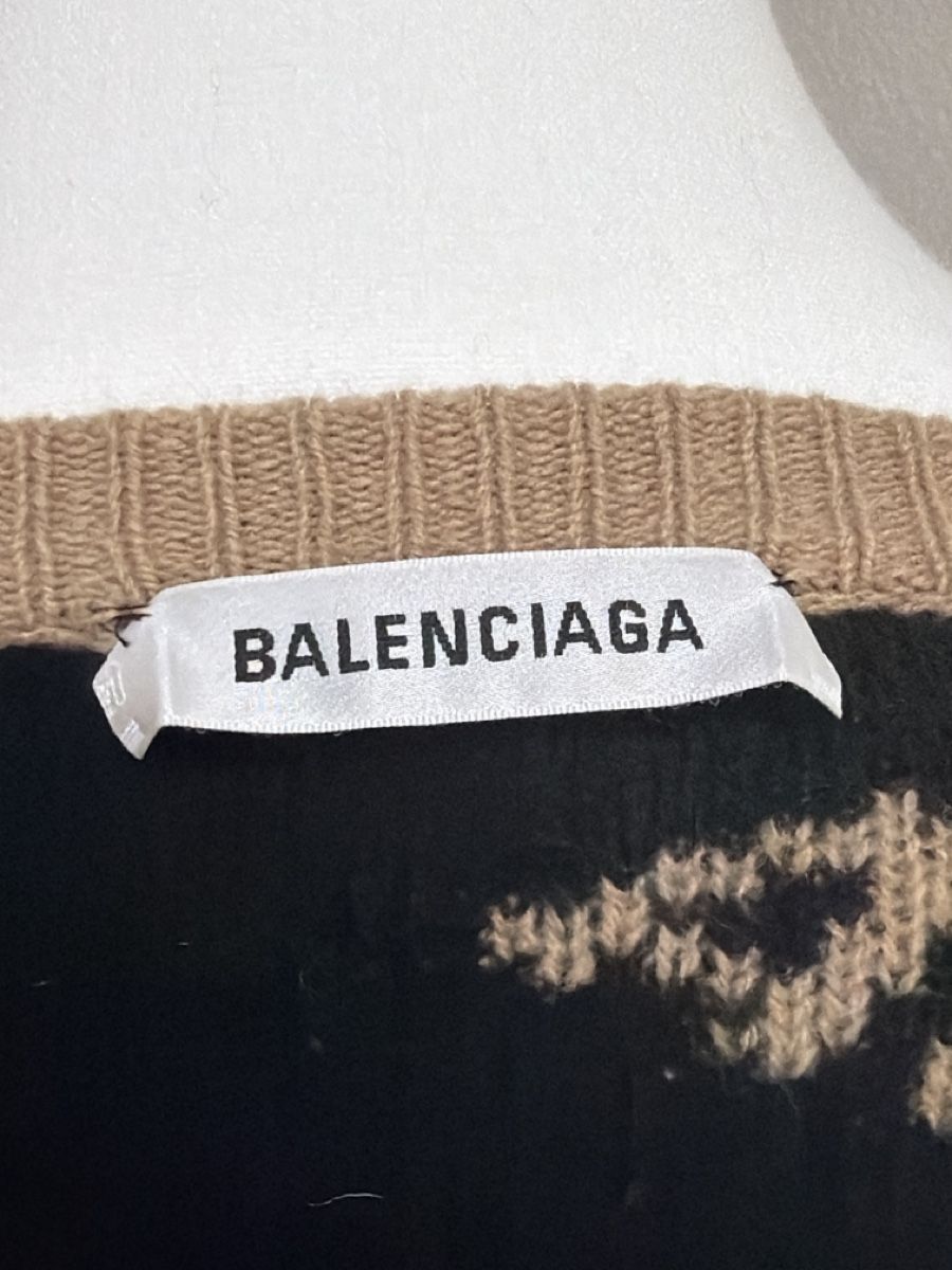 Balenciaga Maglioni & Felpe: Balenciaga Wollpullover, Top Zustand, Grösse M, Winter – Nuovo (secondo la descrizione) da Effretikon venduto da MaisonNade 3
