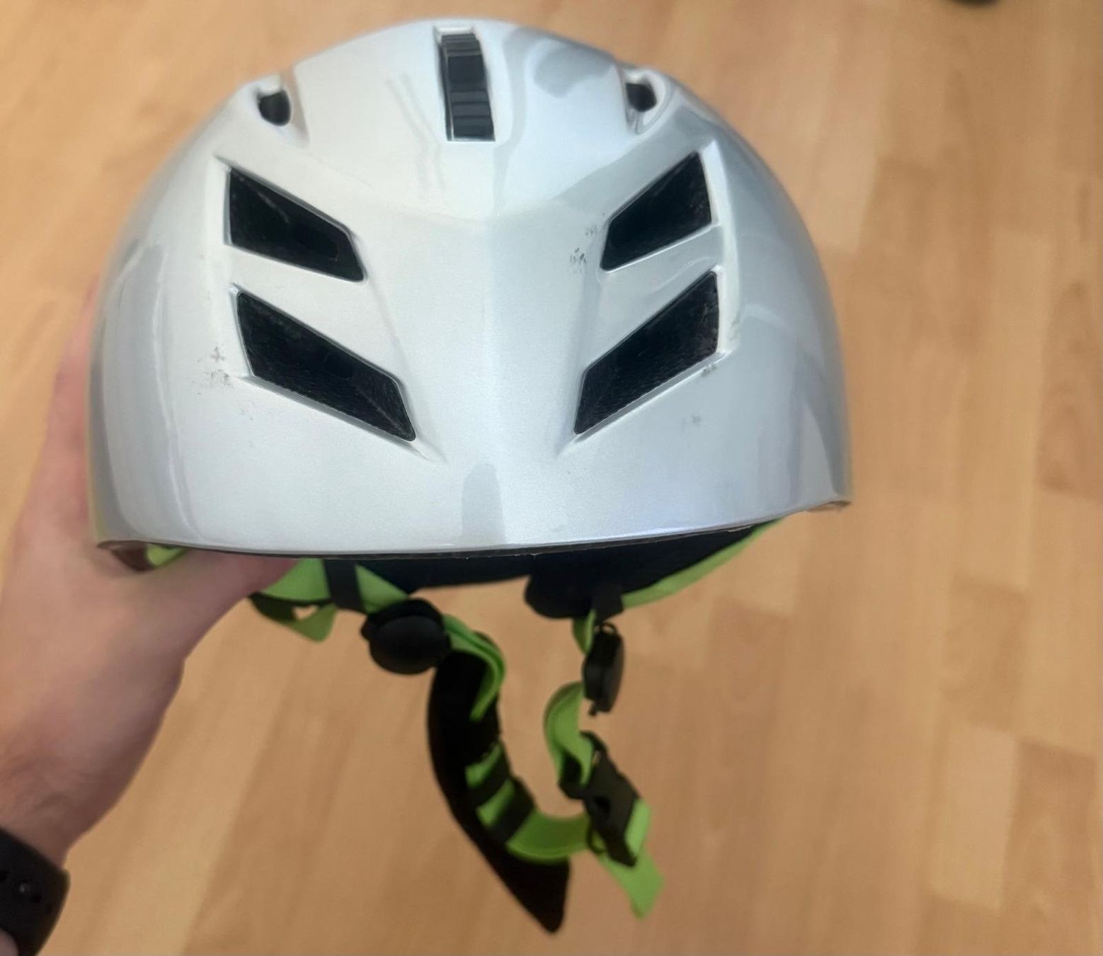 Caschi: Skihelm und Brille – Usato da Luzern venduto da Pasq71 2