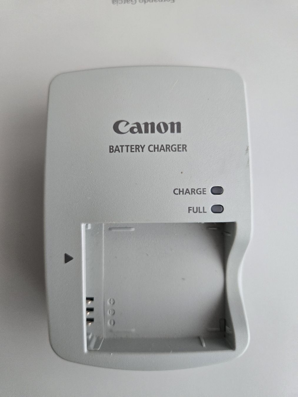 Canon Sonstiges Zubehör: Canon Battery Charger CB-2LY  – Gebraucht aus Zürich von aut_kxd2