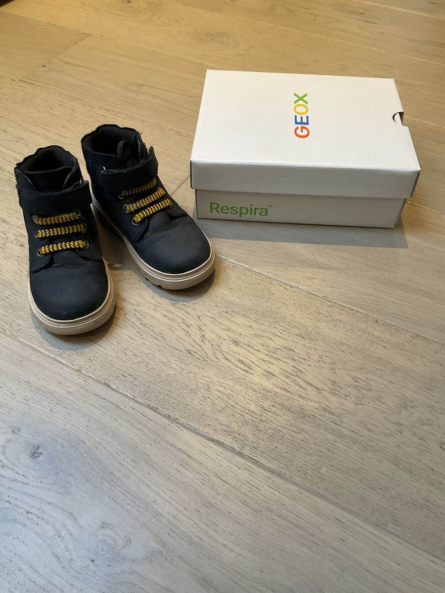 Geox Scarpe per ragazzi: Geox Schuhe gr 26 – Nuovo (secondo la descrizione) da Zürich venduto da TheShips 5