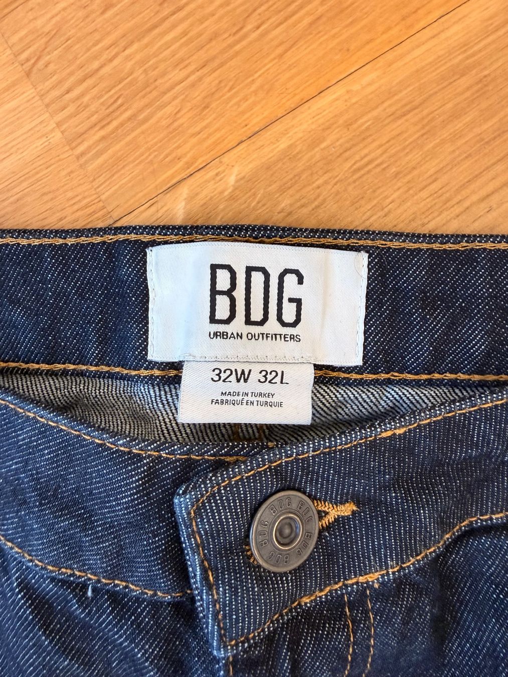 Urban Outfitters Jeans: BDG Jeans Raw Denim 32/32 – Gebraucht aus Zürich von Basilou98 1