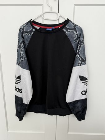 Adidas Pullover mit Schlangenmuster - Grösse M