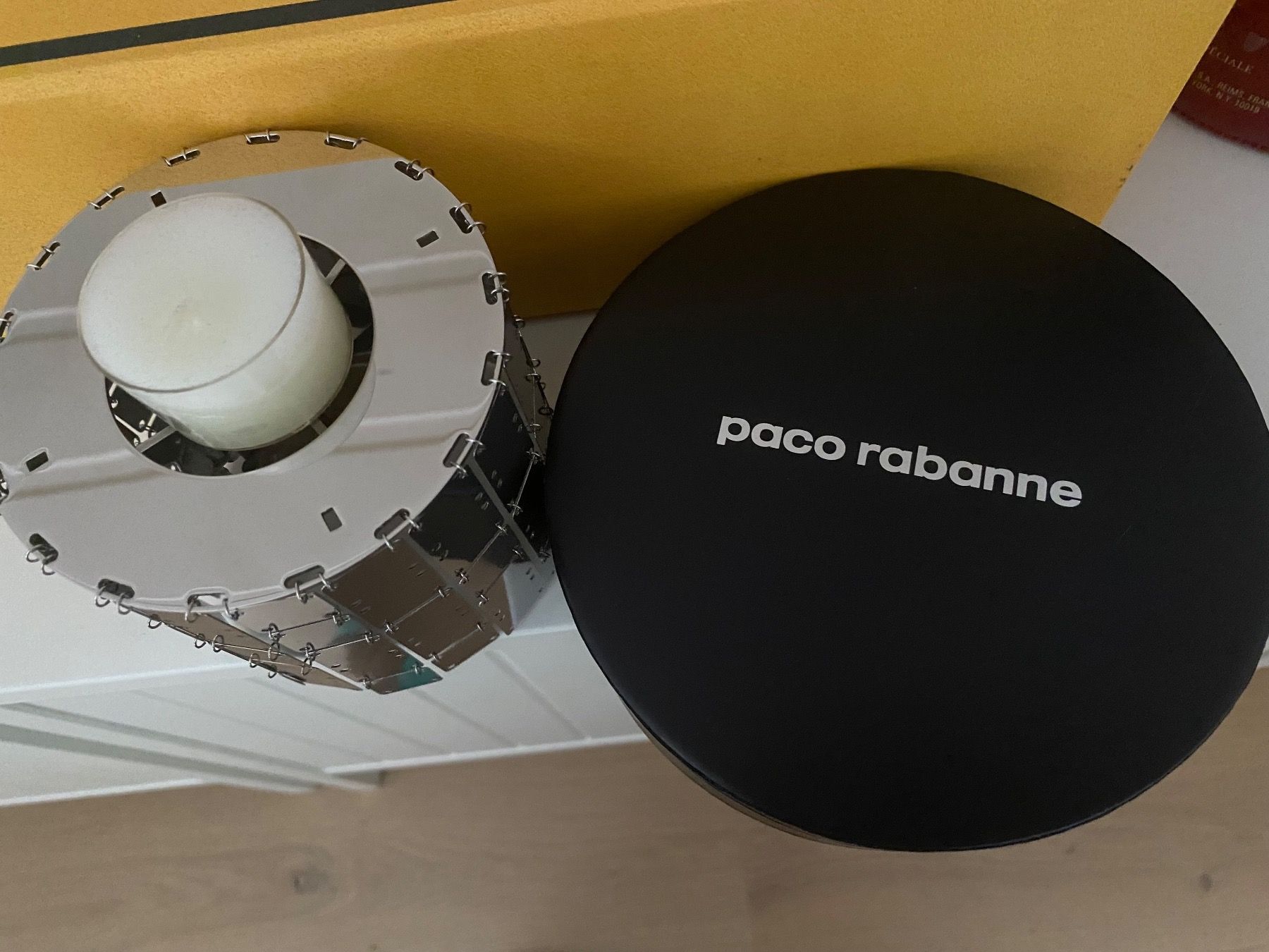 Bougeoirs: Bougeoir Paco Rabanne – Neuf avec emballage d'origine à Bouveret par wes_7zll 1