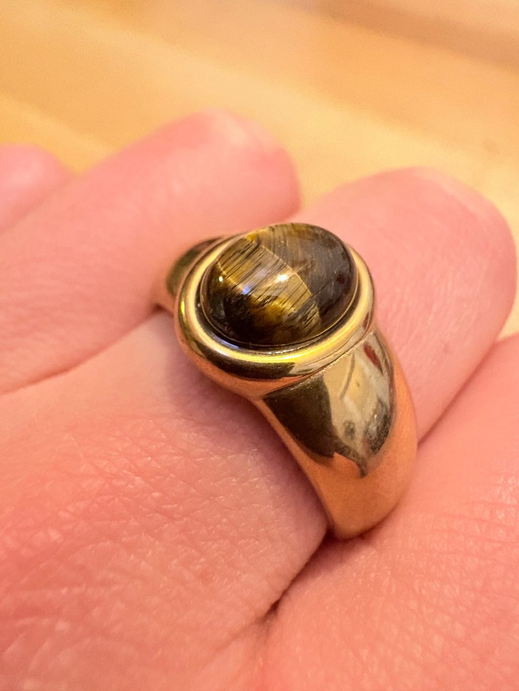 Anelli: Goldener Herrenring mit Tigerauge – Usato da Walenstadt venduto da mars_164 2