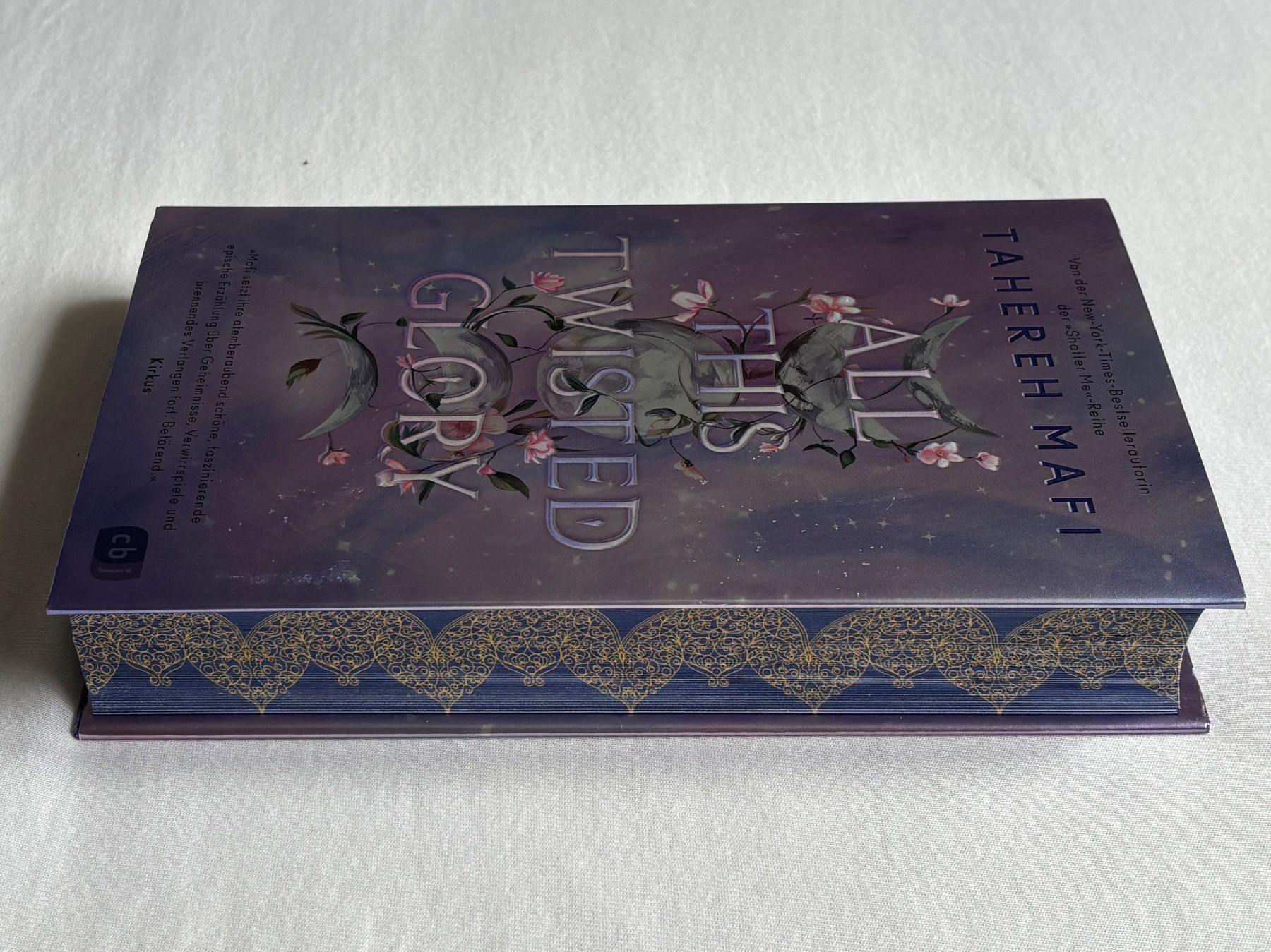 Livres: All this twisted glory von Tahereh Mafi – D'occasion à Stäfa par lenareads 3