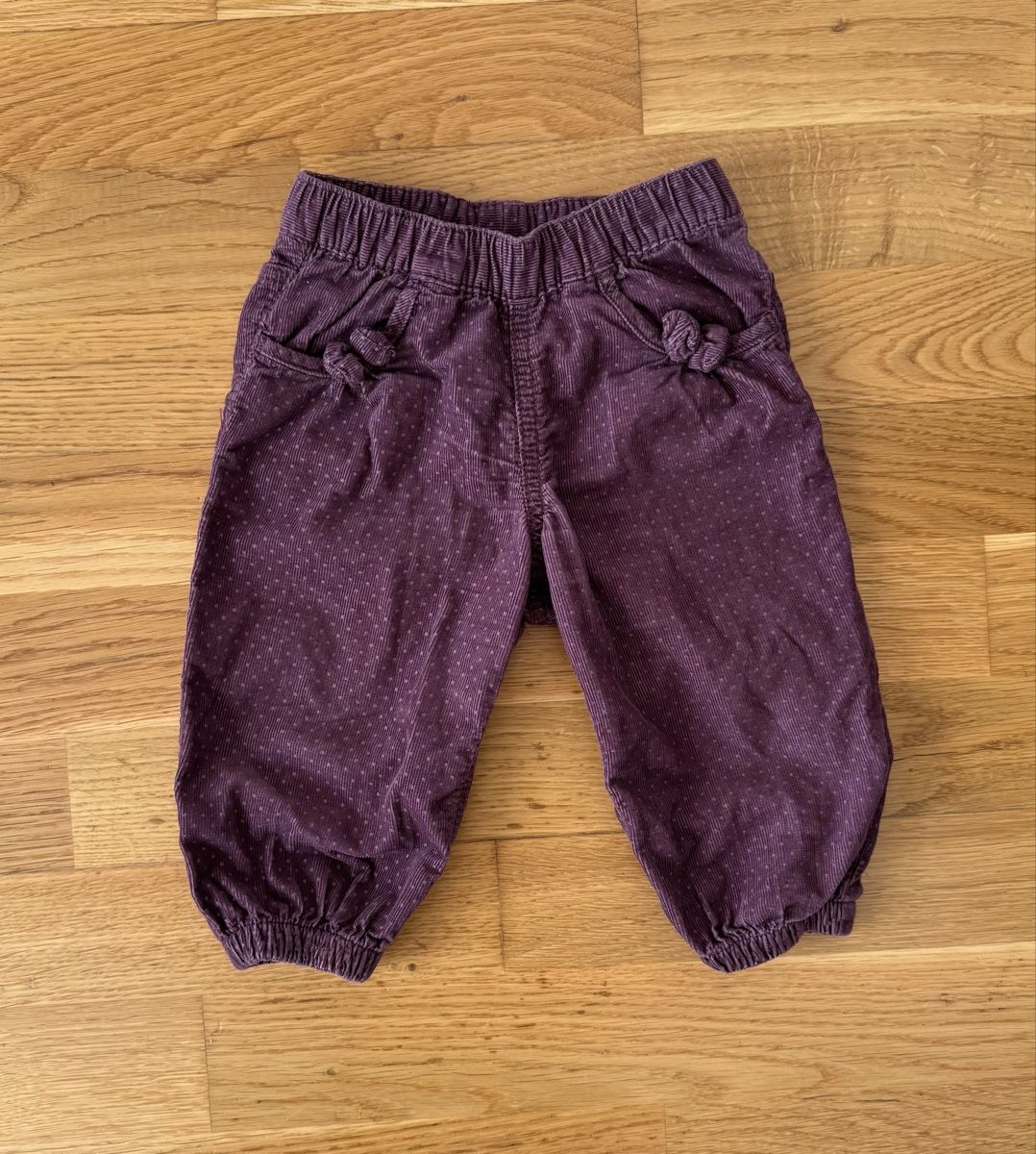 H&M Pantaloni: Cordhose, Grösse 74 – Usato da Flumenthal venduto da Krajan