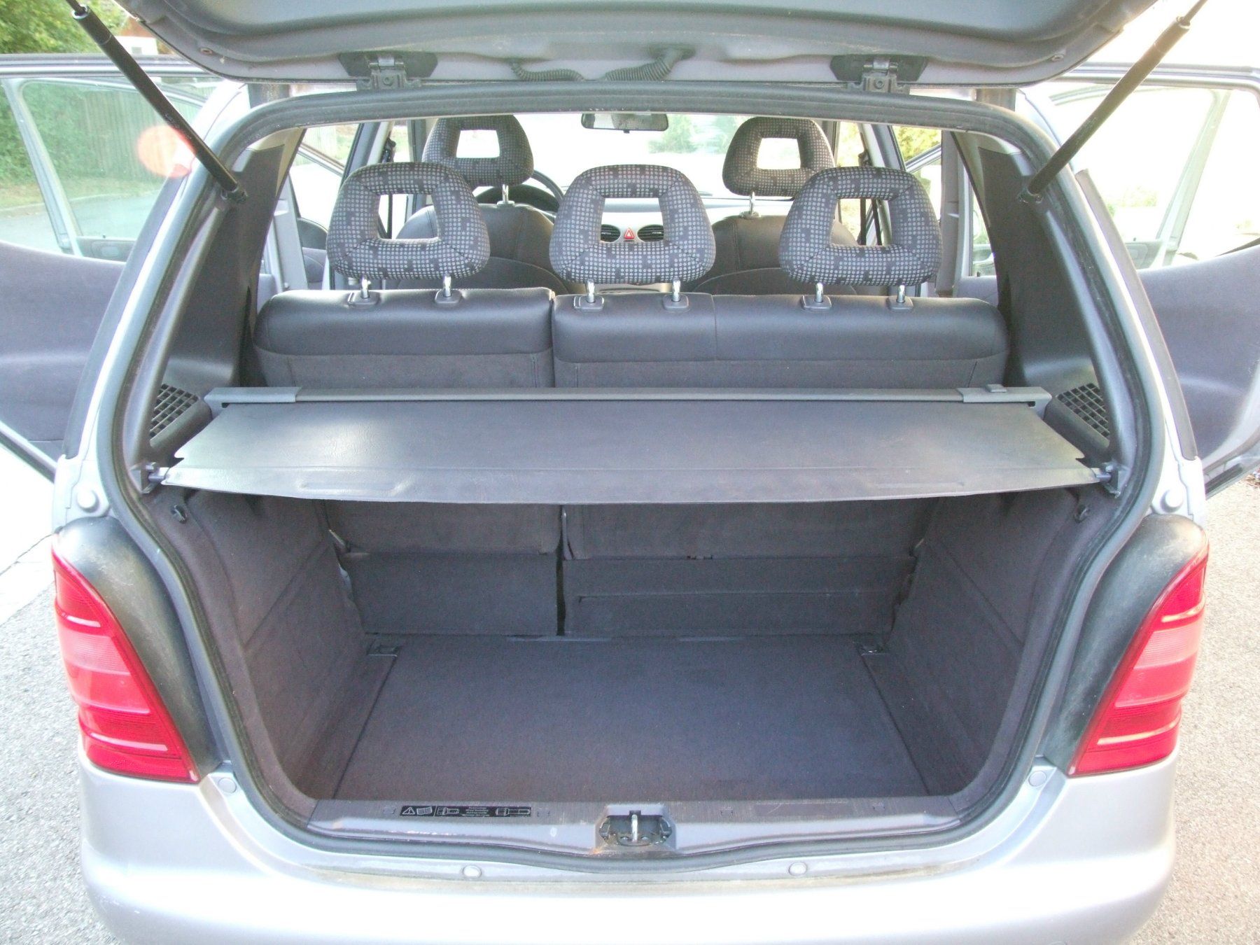 Mercedes-Benz Automobili: Mercedes A 160 ab 1 CHF – Difettoso da Rheinklingen venduto da Hadatohada 6