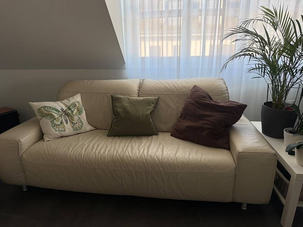 Divani: Zwei dreier Ledercouches – Usato da Nänikon venduto da gabriel781 3