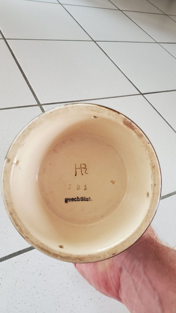 Tutte le decorazioni: Alter Bierkrug/Bierhumpe mit Deckel – Usato da Courtaman venduto da Silb 4