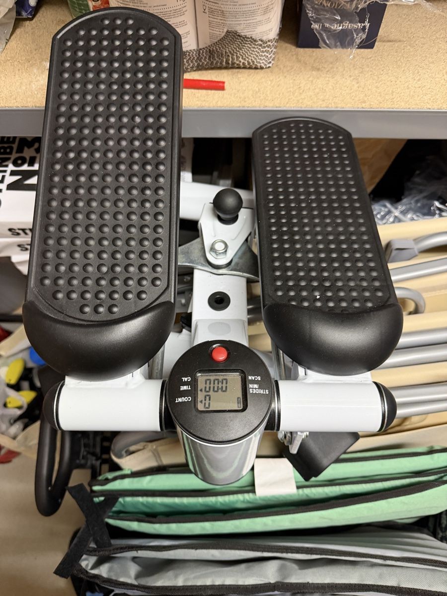 Hometrainer: Kompakter Heimtrainer Stepper – Usato da Turbenthal venduto da ere_p55v 1