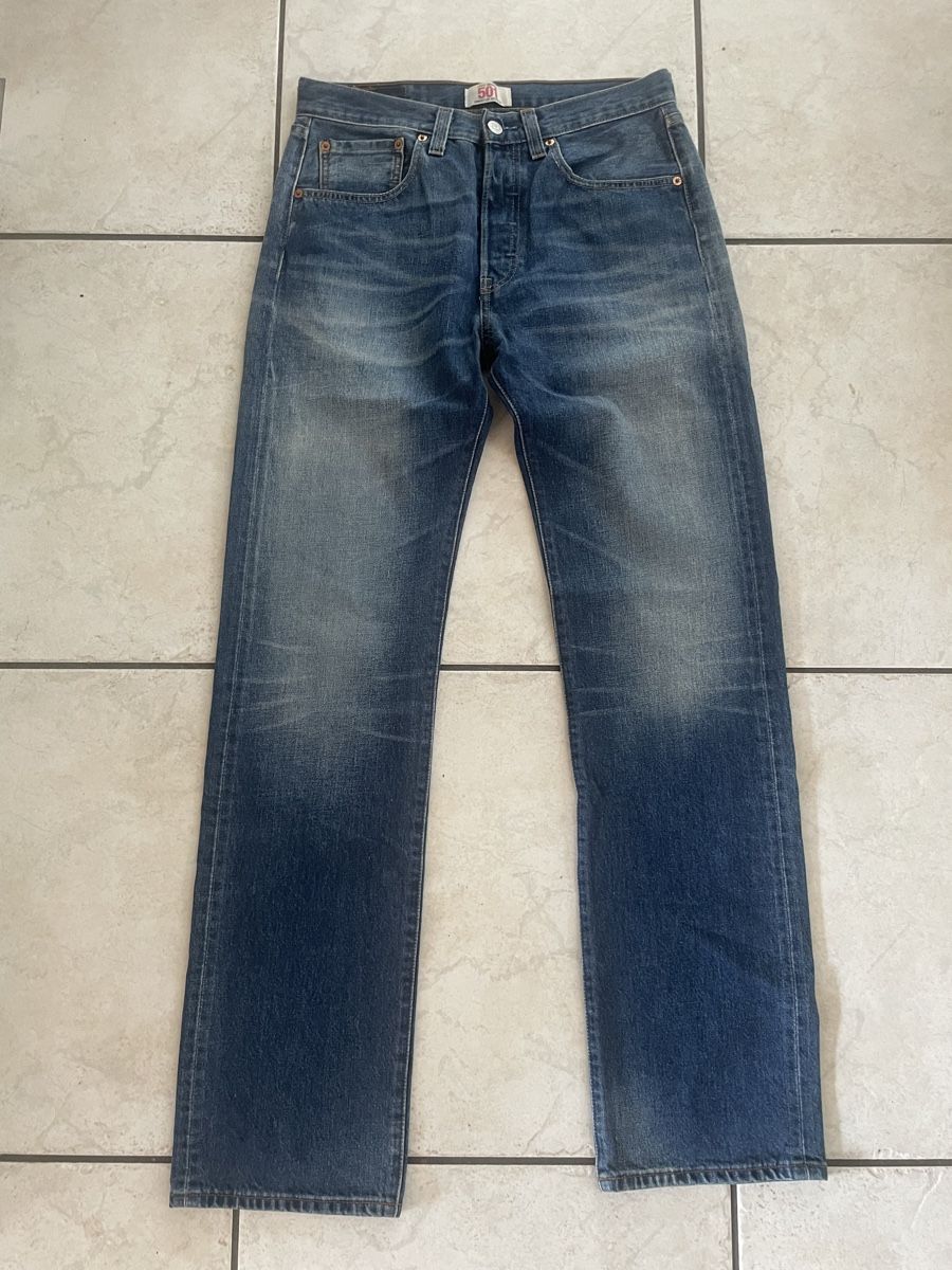 Levi's Jeans: Jean Levi's 501 Taille 31 34 – Usato da Vallamand venduto da Bricbracbroc82