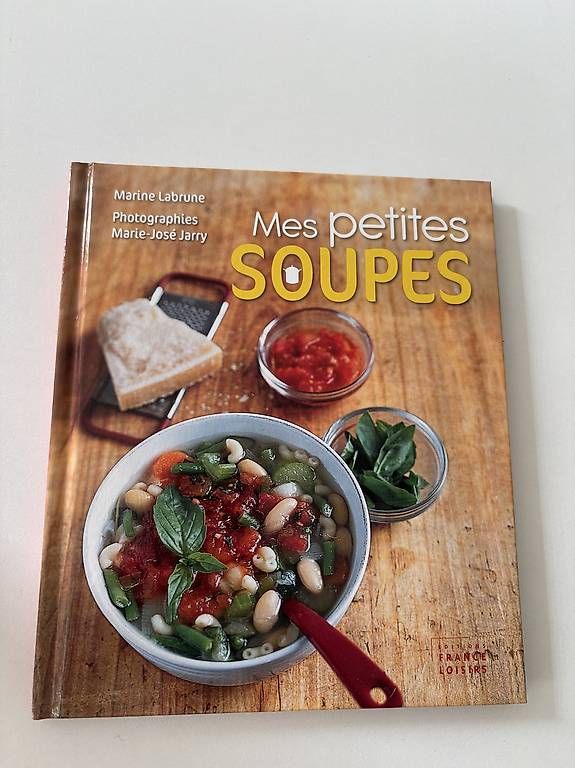 Libri: Livre de soupes – Usato da Conthey venduto da carina.pereira