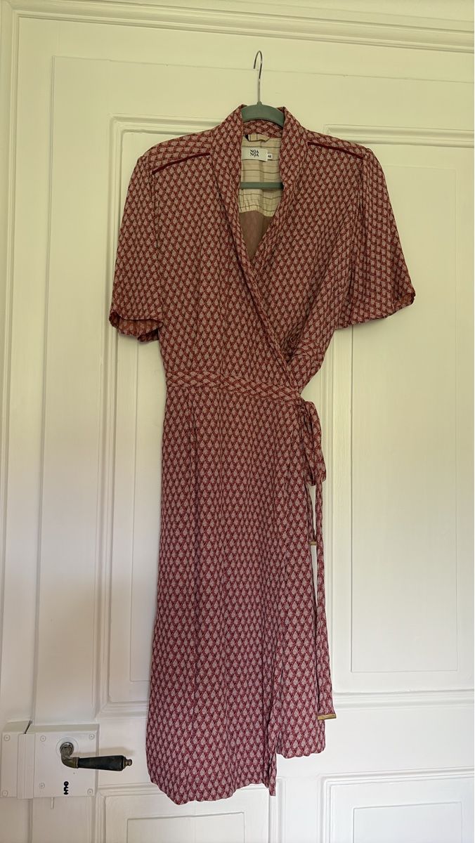 Vestiti: Wickelkleid NoaNoa 42 – Usato da Bern venduto da curamics