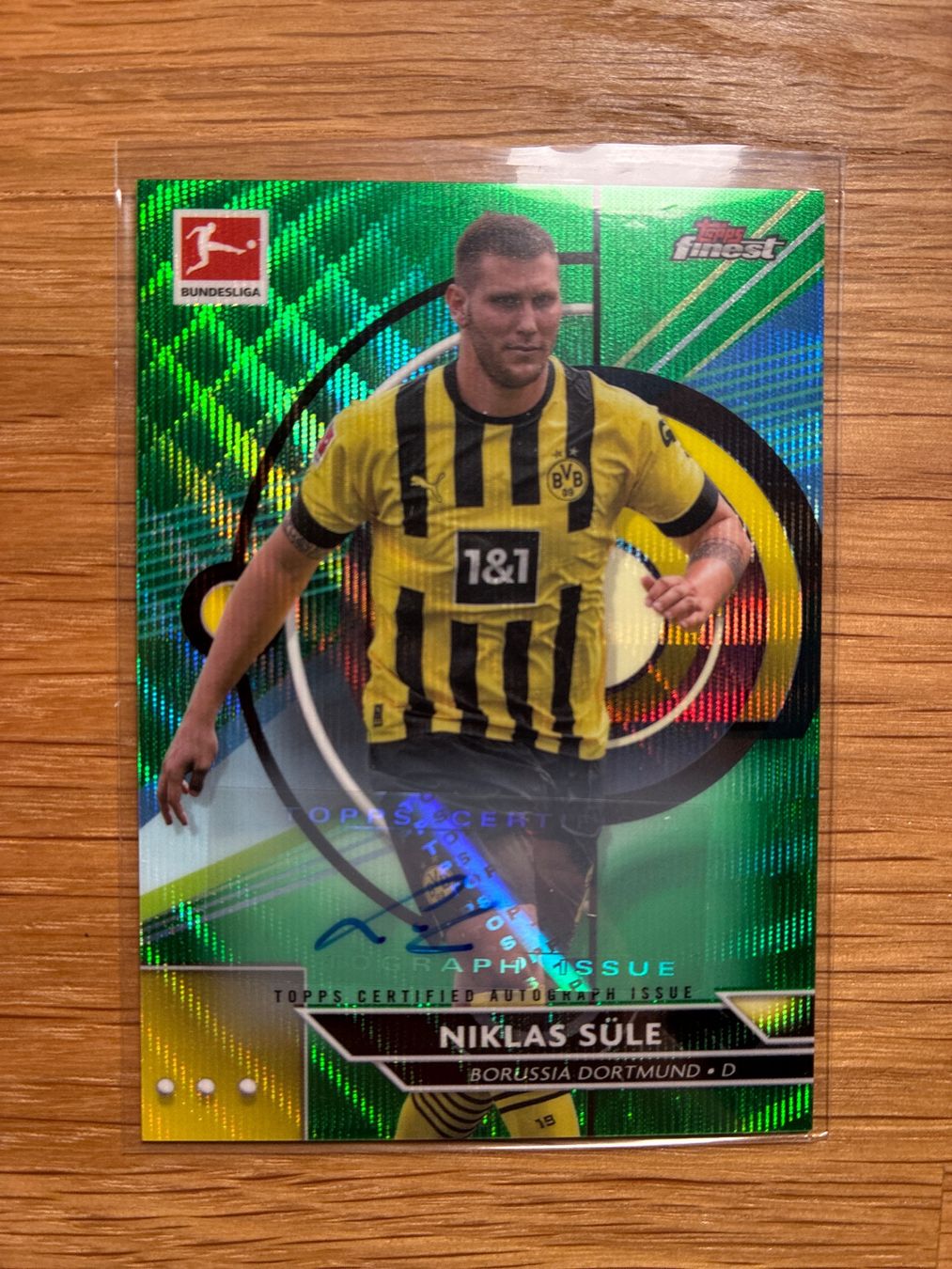Topps Carte collezionabili: Topps Finest Nicklas Süle BVB Autogramm /30 – Usato da Wangenried venduto da Garagara