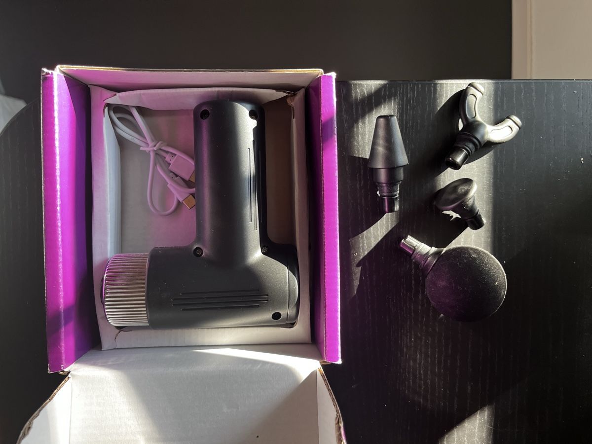 Massagegeräte: Massage Gun klein – Gebraucht aus Küssnacht am Rigi von lus_g9xw 3