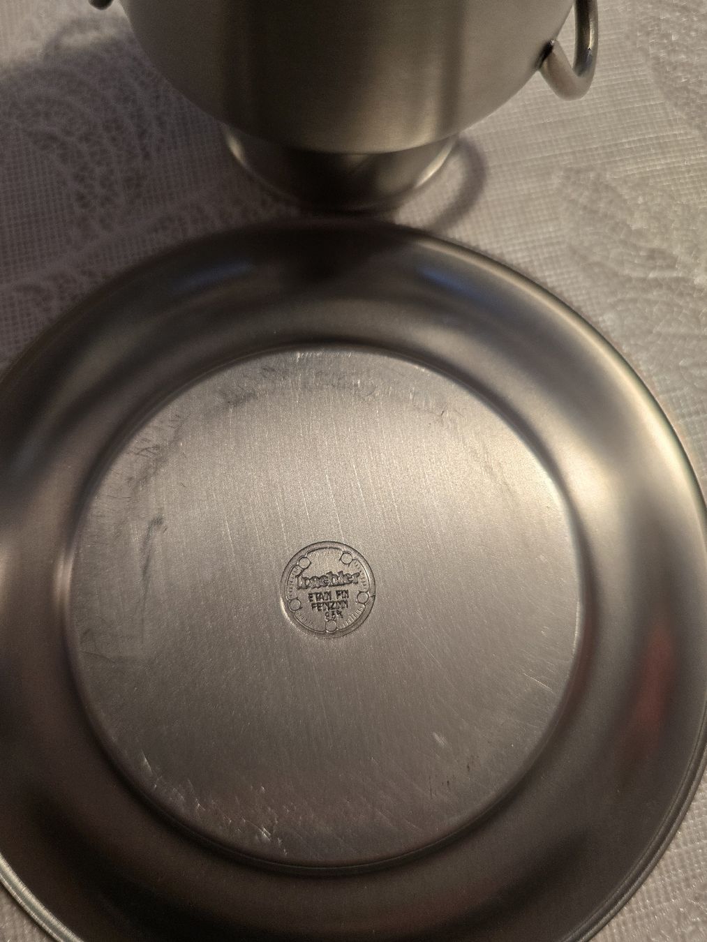 Alle Dekorationen: boille à lait - étain – Gebraucht aus Lausanne von Nati7777 4