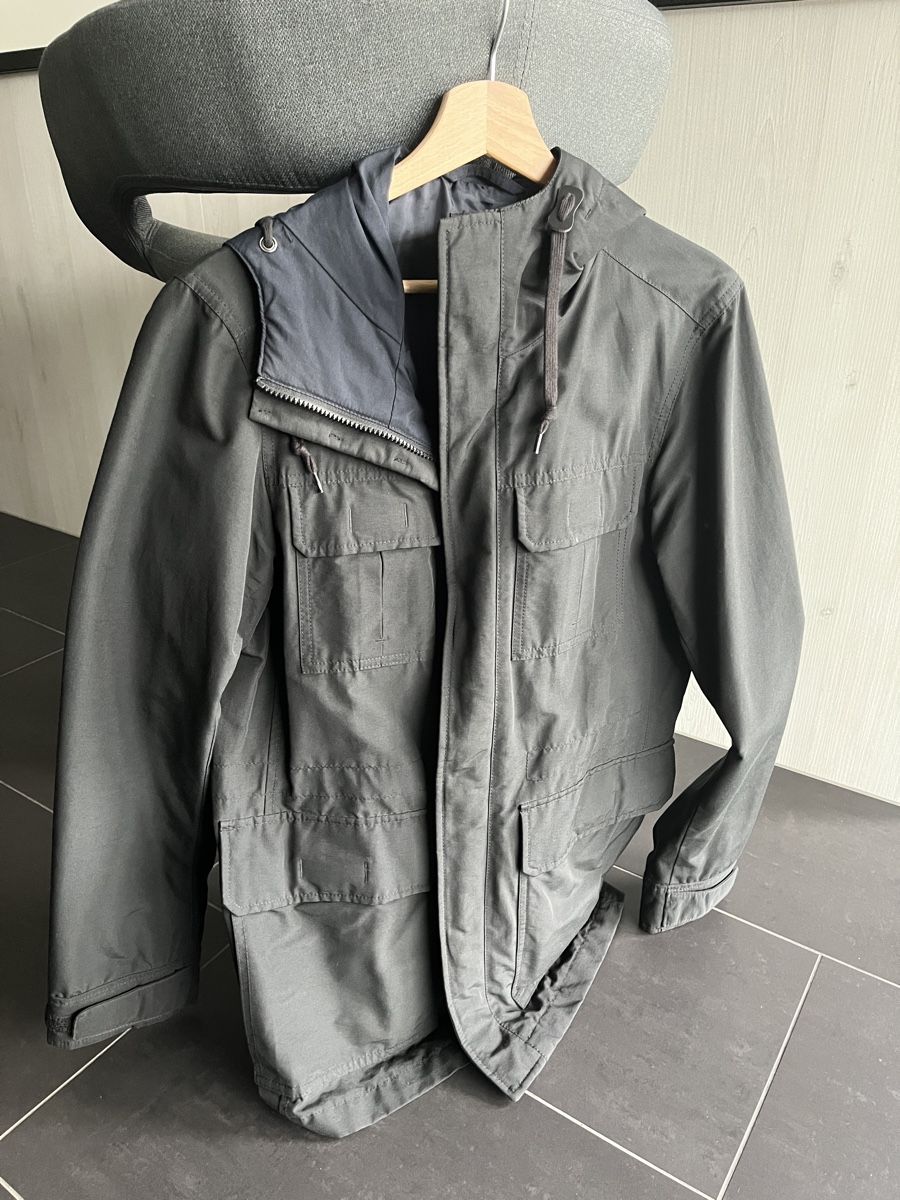 Uniqlo Jacken: Uniqlo Jacket – Gebraucht aus Mellingen von Guilhermefurlan