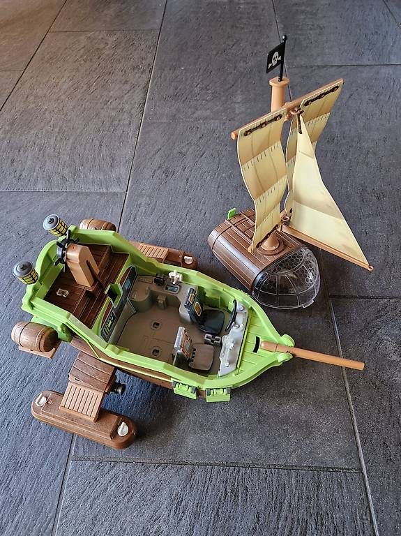 Giocattoli: Playmobil Piratenschiff – Usato da Mettmenstetten venduto da Cam7 2